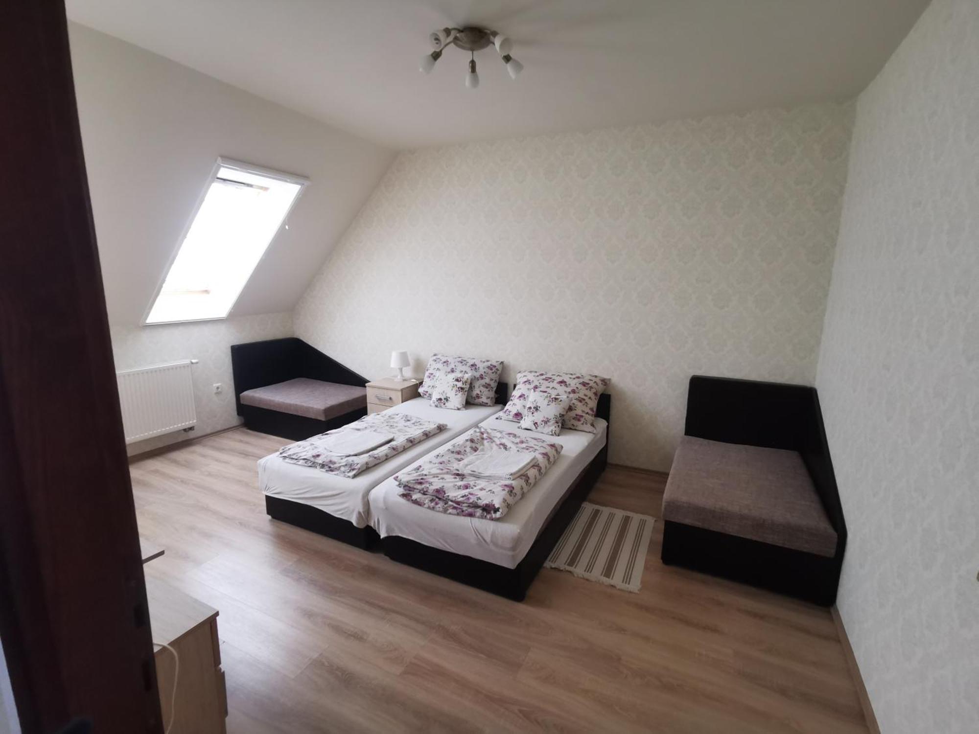 Village Garden Family Guest House Tiszakanyar Екстер'єр фото