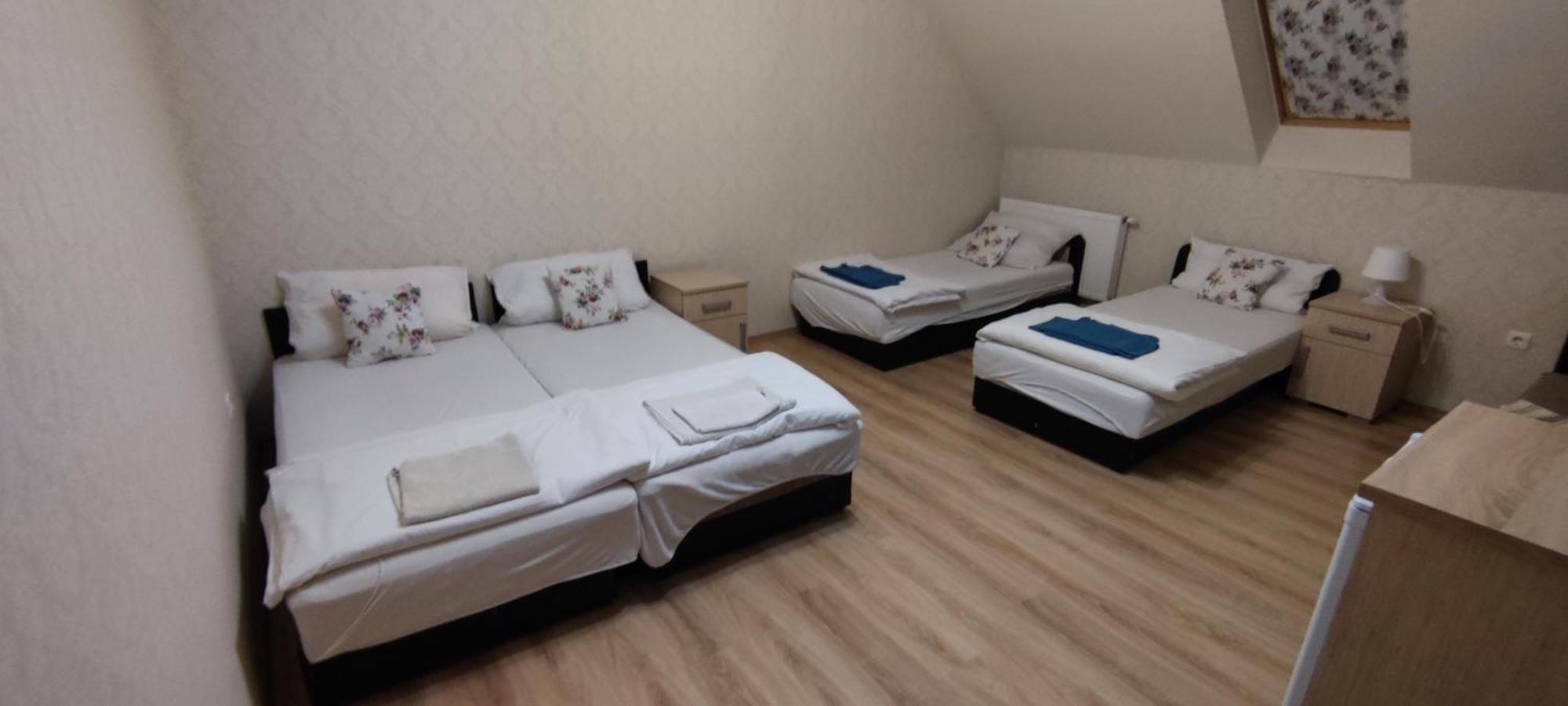 Village Garden Family Guest House Tiszakanyar Екстер'єр фото